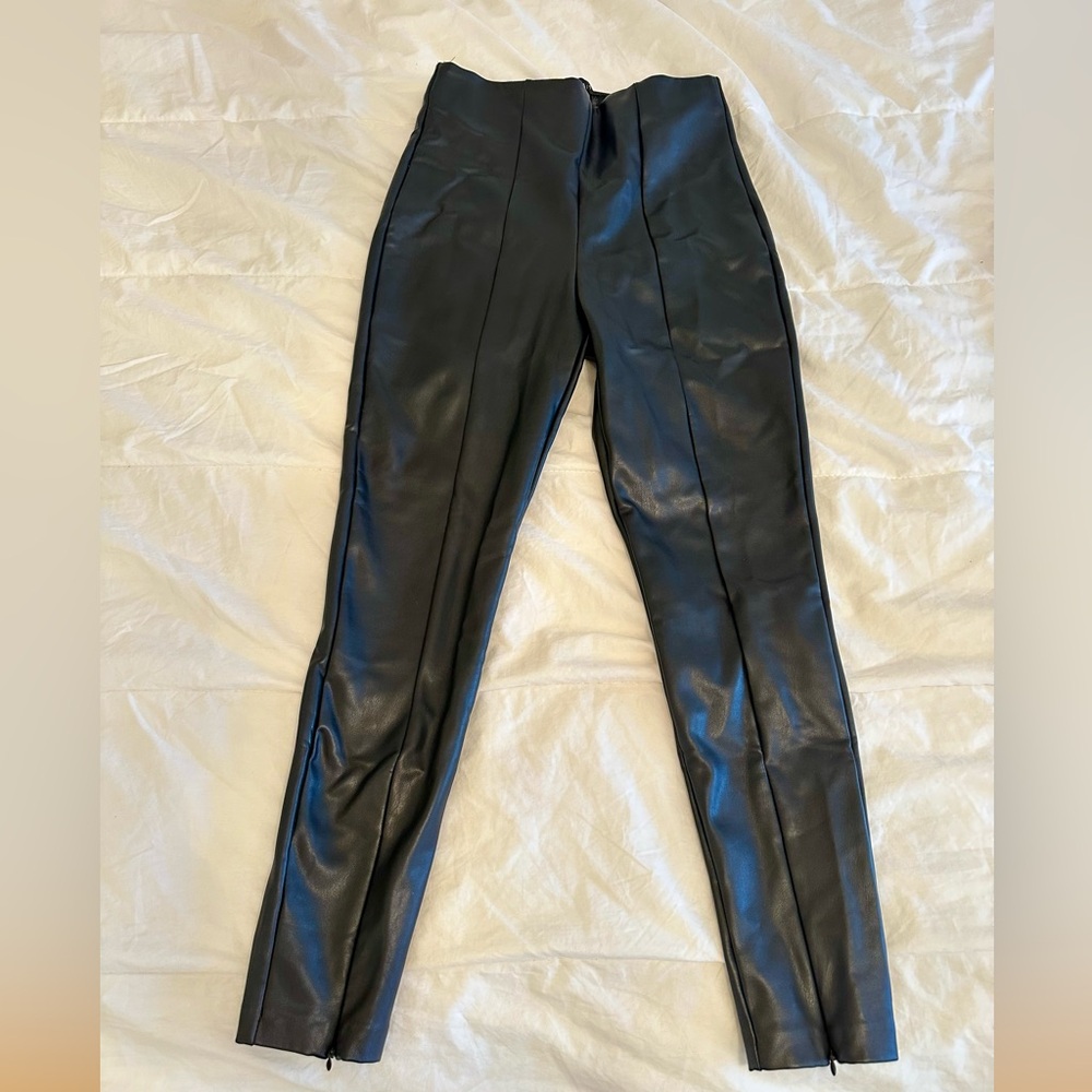 Dynamite Faux Leather Skinny Pants Black Size M NWOT